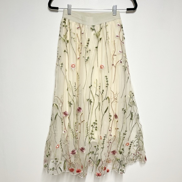 NWT RIHOAS "High Waisted Floral Embroidery A-line Midi Skirt" Sz XS - Picture 2 of 8